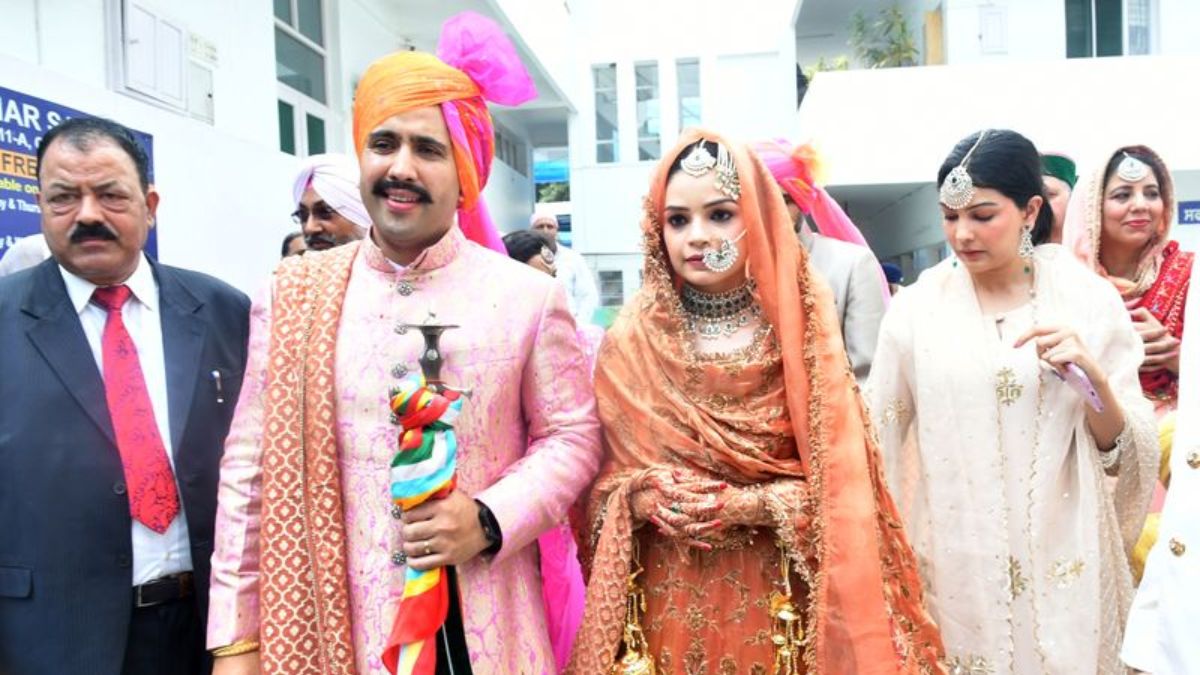 Vikramaditya Singh, Amreen Sekhon - 1